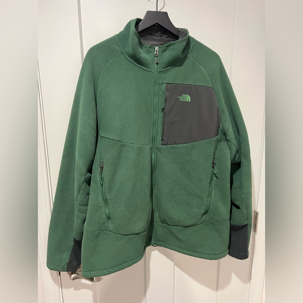The North Face Green and Gray Performance Jacket Size XXL